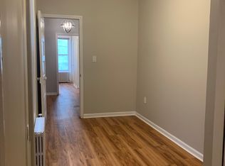 2057 Gates Ave APT 1, Ridgewood, NY 11385