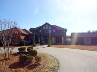 184 Lakeloch Dr, Lizella, GA 31052