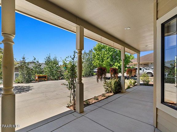 4th image of 2547 Golden Bear Dr
