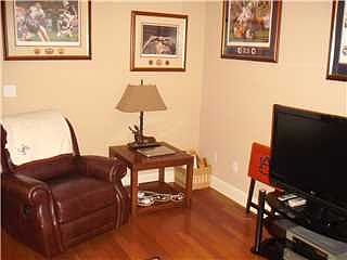 3rd image of 464 Highland Cove Dr