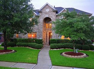 9114 Sunny Ridge Dr, Houston, TX 77095