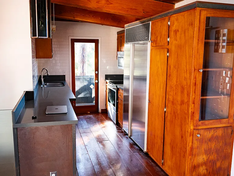 2428 Beverly Ave #A — Photo 52
