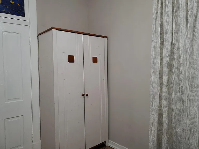 Front bedroom