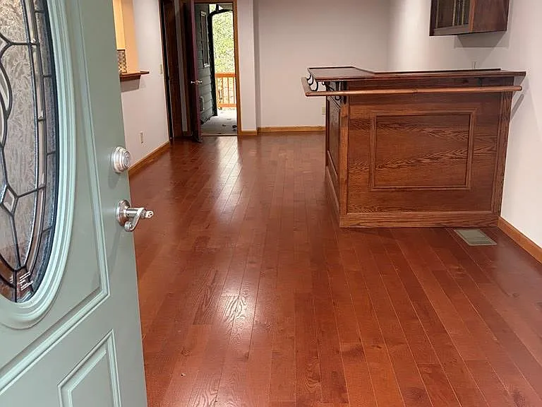 594 Winding Way Dr — Photo 9