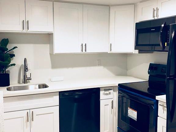 5th image of 1831 W Mulberry Dr Unit 112
