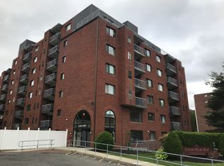 8 9th St APT 404, Medford, MA 02155