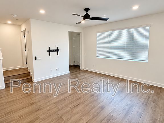 2nd image of 750 Mara Loop Unit 2