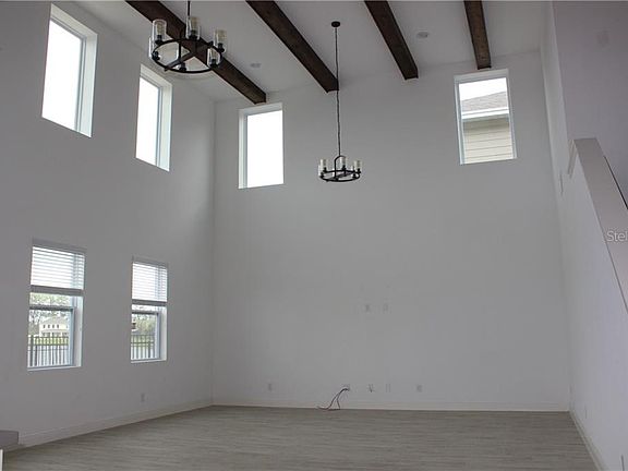 3rd image of 9295 Bradleigh Dr