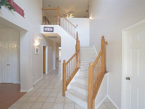 4th image of 1404 Bethany Creek Blvd