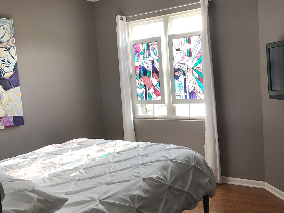 2nd bedroom. 