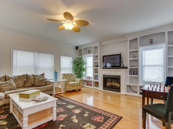 442 21st St #A, Virginia Beach, VA 23451