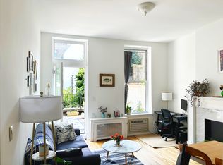 184 9th Ave APT 1B, New York, NY 10011