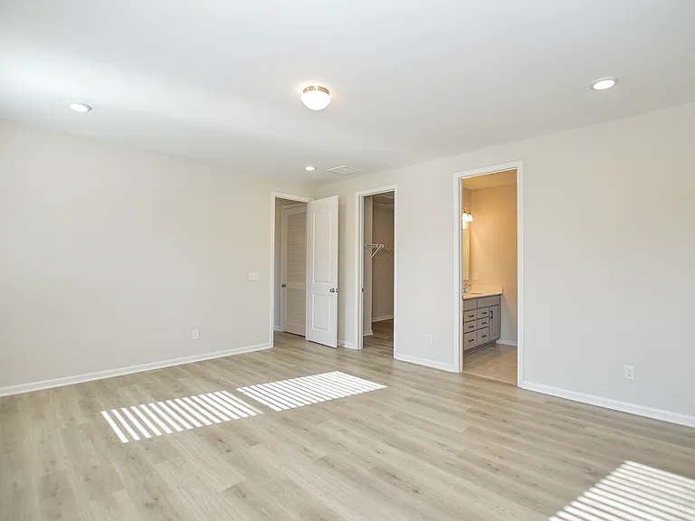 1657 Scotch Pine Ln — Photo 23