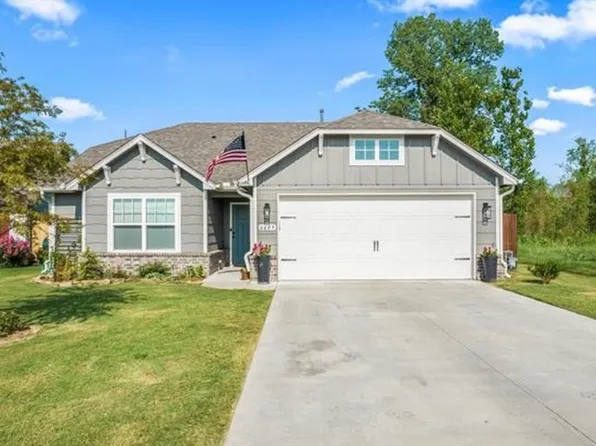 6609 S 20th Pl, Broken Arrow, OK 74012