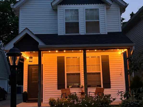 226 Heritage Ln, Carmel, IN 46032