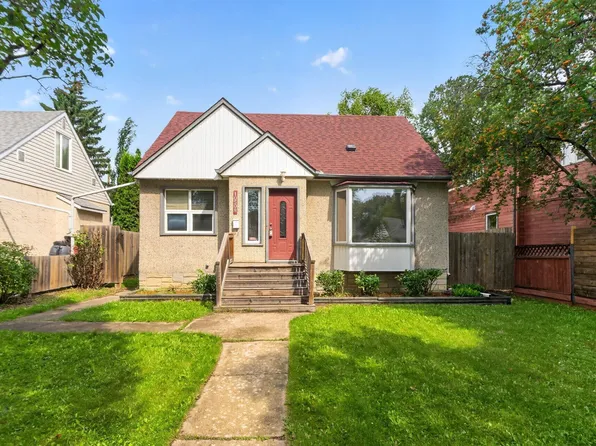 10508 67th Ave NW, Edmonton, AB T6H 1Z5