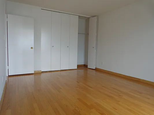 Rented by Global City Realty | media 21