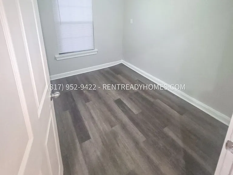 8307 Forest Ridge Dr — Photo 6