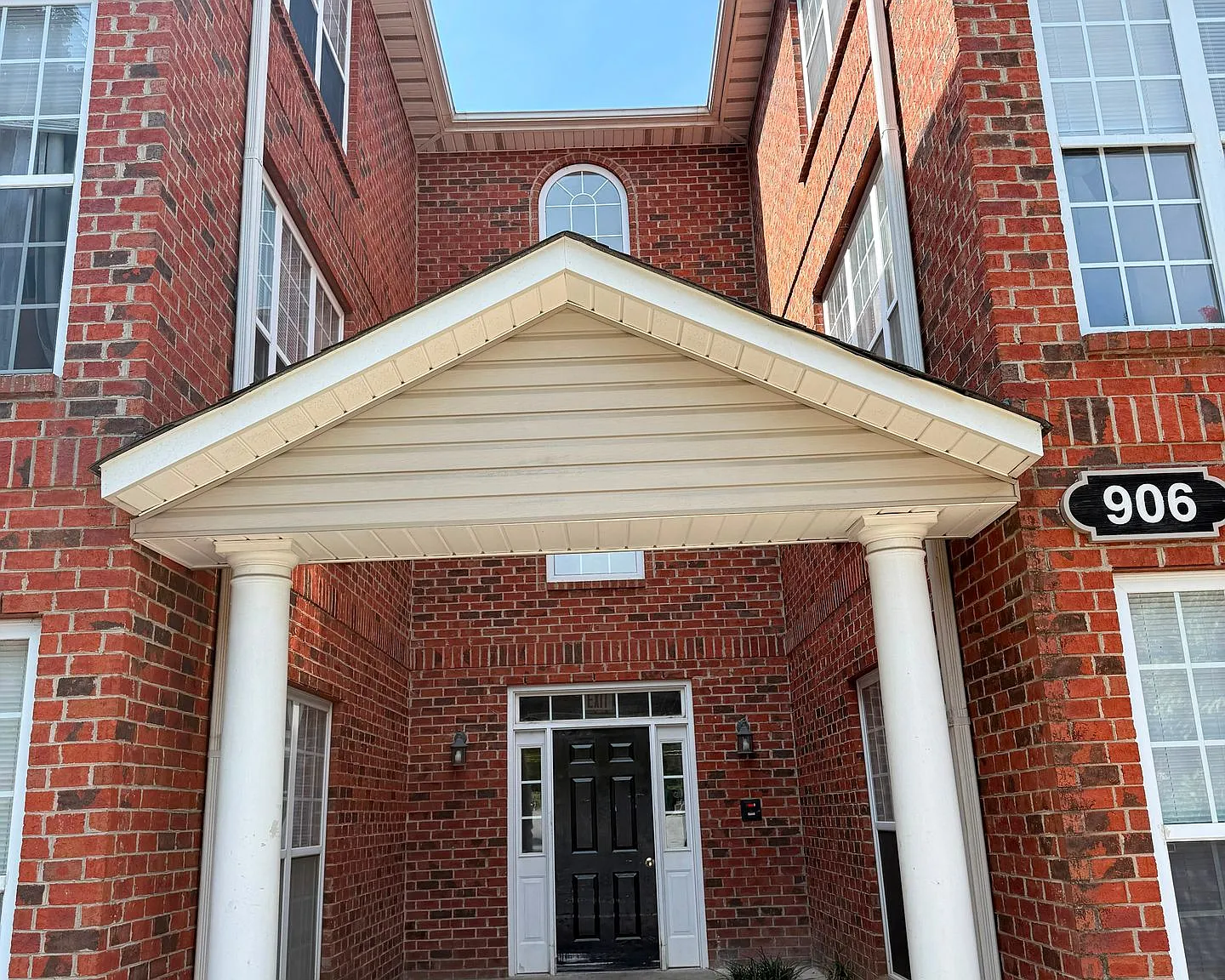 Welcome to Highland Reserve at Lindley Park — Photo 3