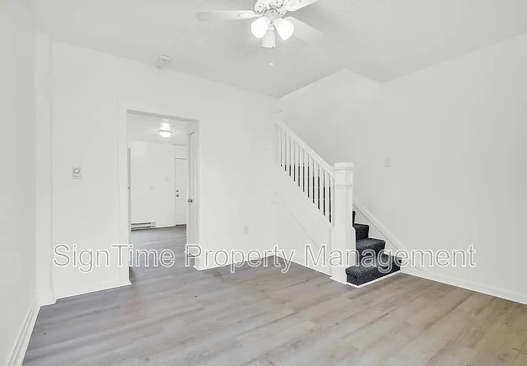 115 W Church St — Photo 1
