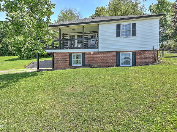 2116 Hawthorne St, Kingsport, TN 37664