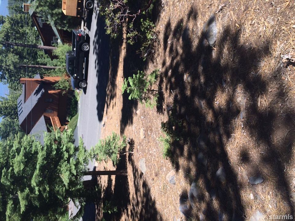 2nd image of 4122 Gstaad Rd