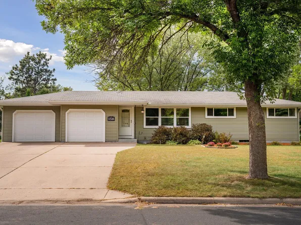 11516 Jonquil St NW, Coon Rapids, MN 55433
