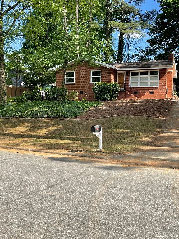 2509 Emerald Dr - Property Image