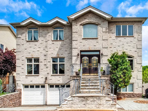 39 Nicole Loop image 1 of 45