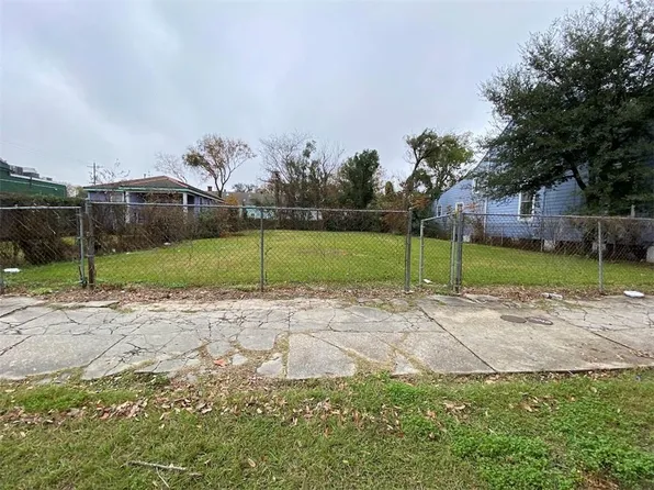 1508-12 Esplanade Ave, New Orleans, LA 70116