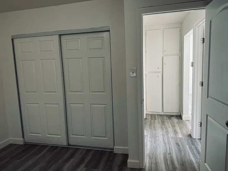 655 Sycamore Ave #11 — Photo 4