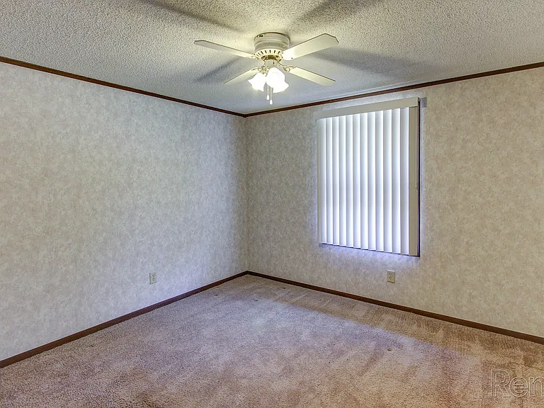 Heritage Apartments — Photo 8