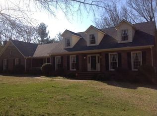 1009 N Thompson Ln, Murfreesboro, TN 37129