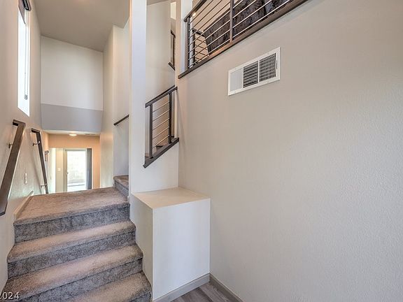 5th image of 8027 Haywood Estate Ave