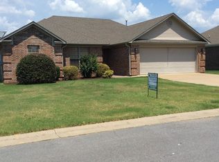 2170 Morning Glory Ln, Conway, AR 72034