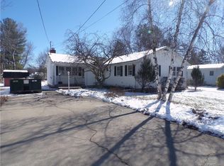 48 Taylor Ave, Waterloo, NY 13165