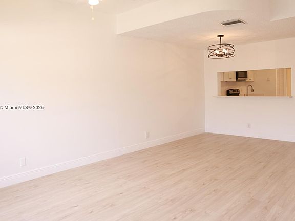 3rd image of 16686 Hemingway Dr #2500