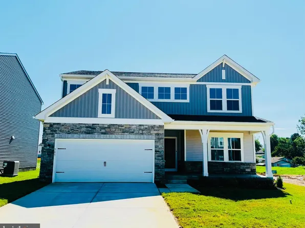 383 Gerry St, Ranson, WV 25438