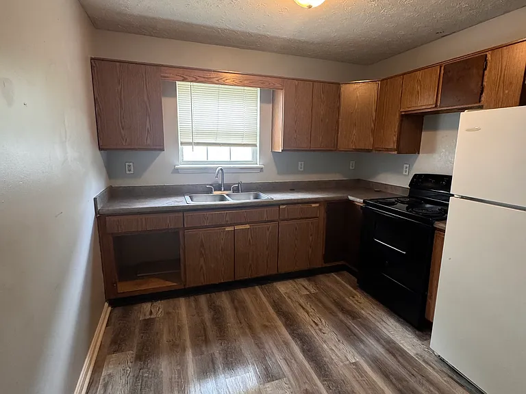 519 E Kentucky St #103 — Photo 3