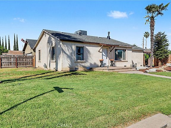 2nd image of 2360 Fir Ave