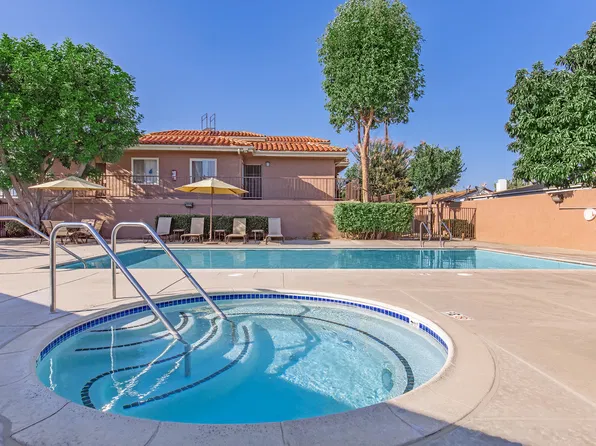 Casa Pacifica Apartment Homes