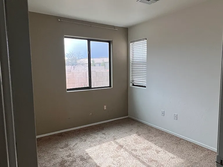 2912 N Xochipilli Dr — Photo 9