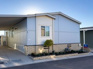 3444 W Center St #25, Riverside, CA 92501