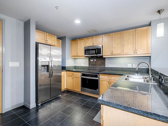 5th image of 1150 J St Unit 416