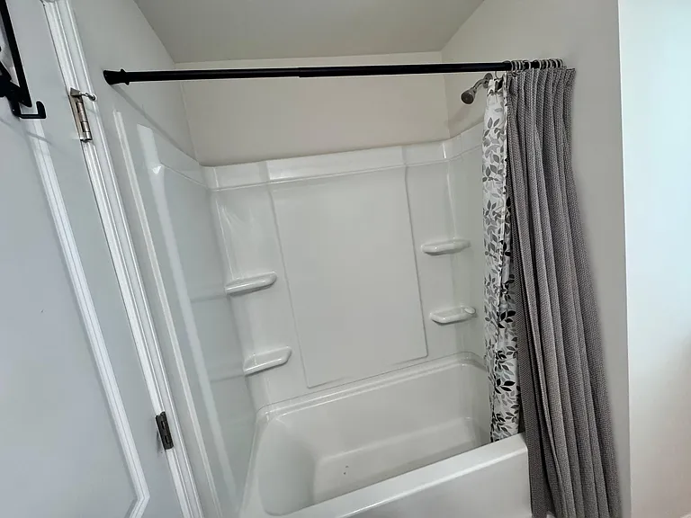 9326 Grand Valley Dr — Photo 14