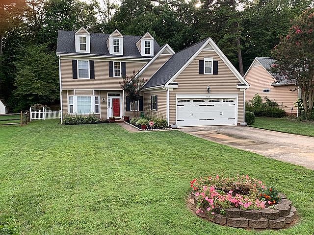 1st image of 5908 Carriage Oaks Dr