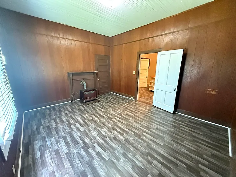 3768 S Walnut St — Photo 30