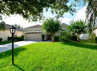 1139 Millbrook Cir, Bradenton, FL 34212
