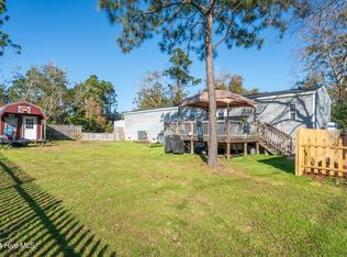 4396 Sweet Bay Dr SE, Southport, NC 28461