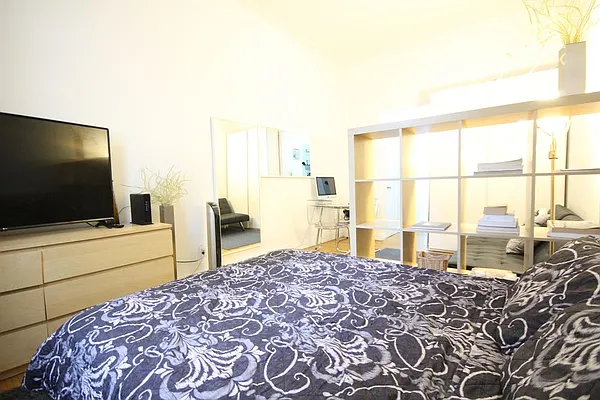 Rented by Dynamik Realty | media 28